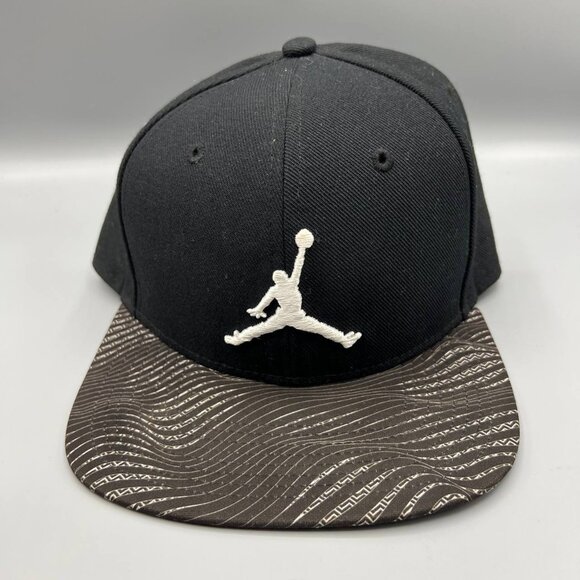 Air Jordan‎ Hat Men Black Retro Embroidered Logo Jumpman Snap Back Cap